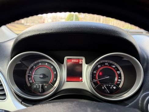 Used 2019 Dodge Journey SE w/ Connectivity Group image 17