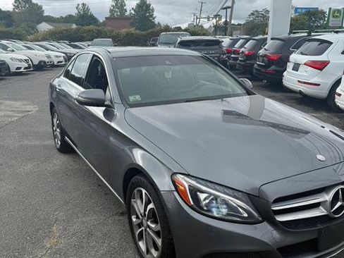 Used 2017 Mercedes-Benz C 300 4MATIC Sedan image 3