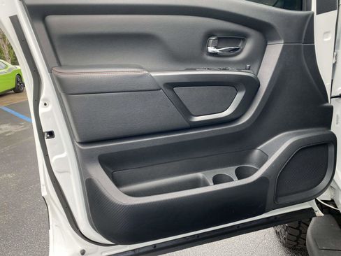 Used 2023 Nissan Titan PRO-4X w/ Off Road Protection Package image 20