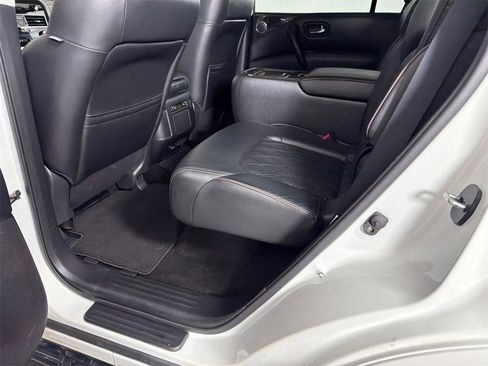 Used 2023 Nissan Armada Platinum w/ Captain's Chairs Package image 23