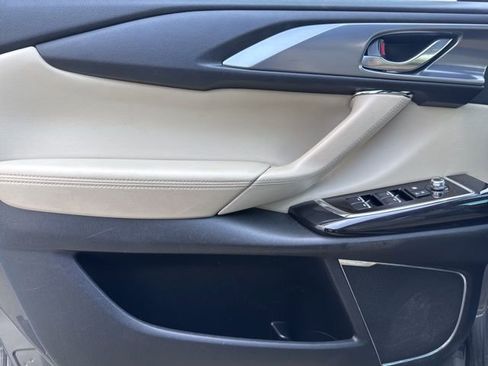 Used 2018 MAZDA CX-9 Grand Touring image 12