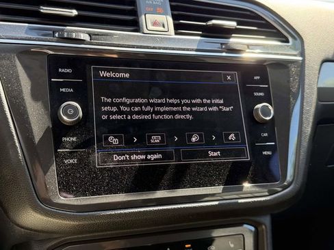 Certified 2023 Volkswagen Tiguan SE FWD image 28
