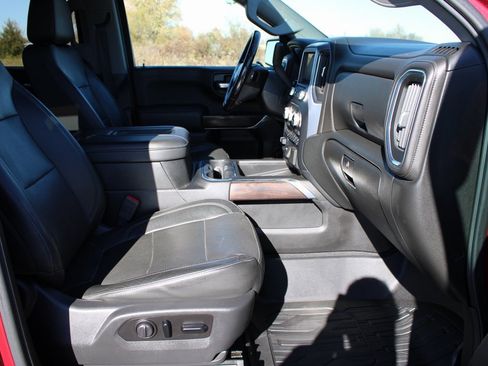 Used 2020 GMC Sierra 1500 SLT image 17