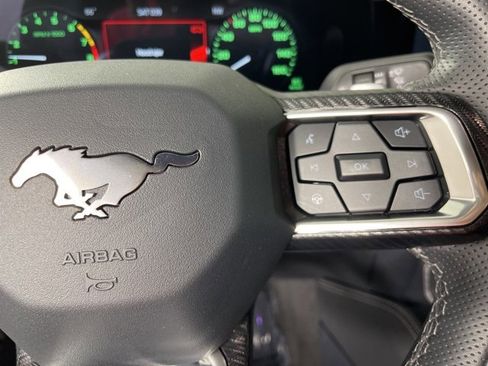Used 2025 Ford Mustang GT Premium image 10