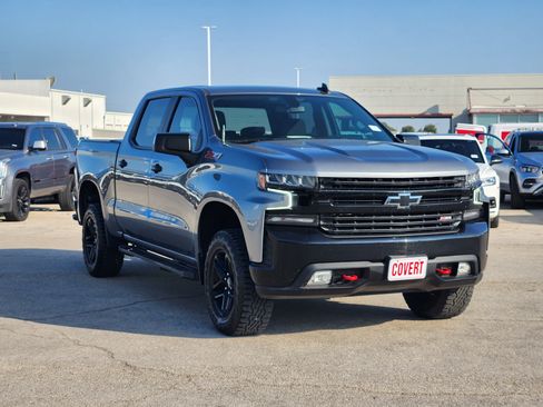 Used 2021 Chevrolet Silverado 1500 LT Trail Boss AWD/4WD image 3