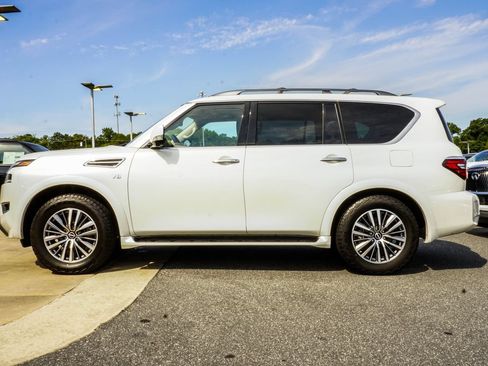Used 2022 Nissan Armada SL RWD image 9