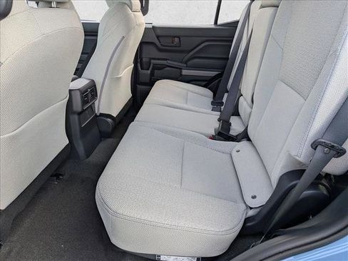 New 2026 Toyota 4Runner SR5 AWD/4WD image 15