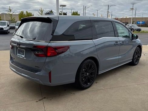 New 2026 Honda Odyssey Sport-L image 3