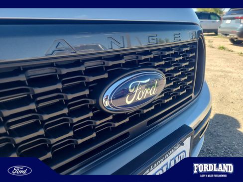 Used 2019 Ford Ranger XLT w/ Equipment Group 302A Luxury AWD/4WD image 23