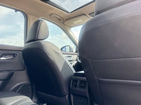 Certified 2023 Nissan Rogue SV w/ SV Premium B Package FWD image 28