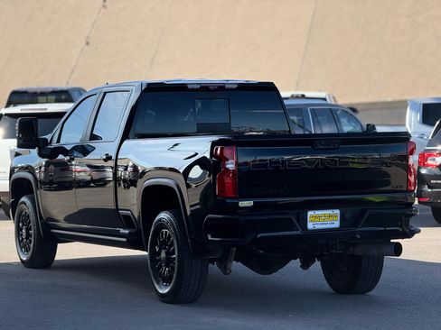 Used 2023 Chevrolet Silverado 2500 LTZ w/ LTZ Plus Package image 5