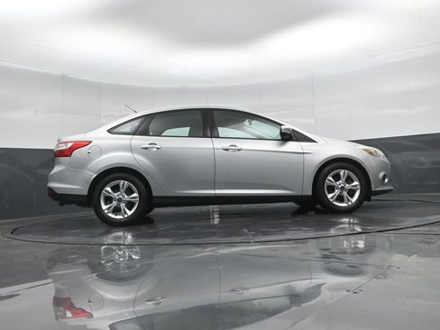 Used 2013 Ford Focus SE FWD image 33