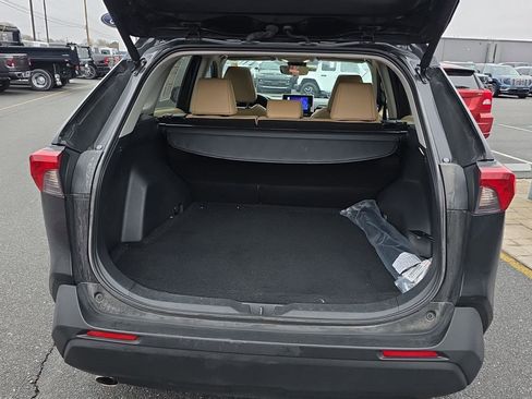 Used 2024 Toyota RAV4 XLE Premium image 30