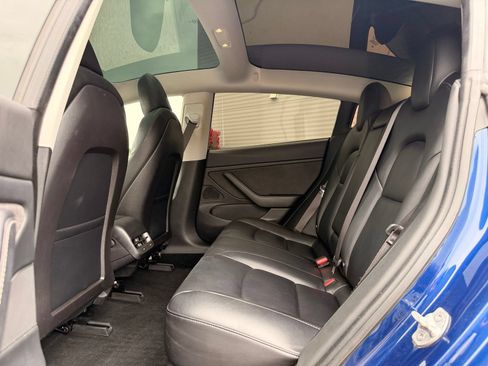 Used 2018 Tesla Model 3 Long Range AWD/4WD image 19