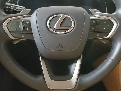 Used 2023 Lexus NX 350h AWD image 16