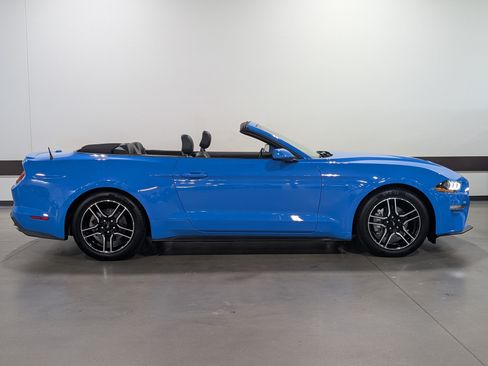 Used 2023 Ford Mustang Premium RWD image 8