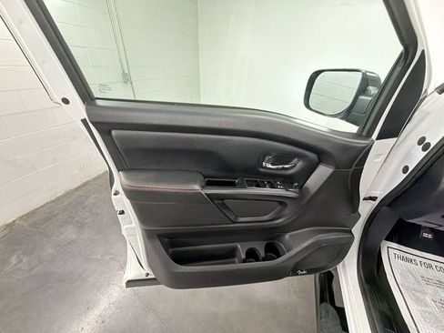 Used 2021 Nissan Titan PRO-4X w/ Pro-4x Utility Package AWD/4WD image 22