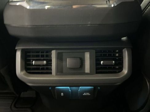 Used 2025 Ford F150 Lariat w/ Equipment Group 501A Mid image 21