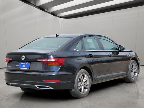 Used 2019 Volkswagen Jetta R-Line image 4