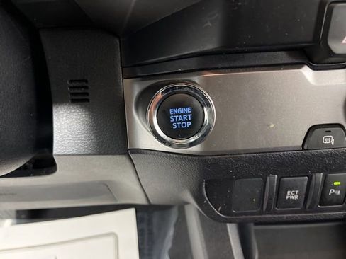 Used 2023 Toyota Tacoma SR5 image 28