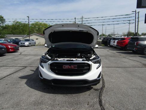 Used 2019 GMC Terrain SLE w/ Driver Convenience Package FWD image 24