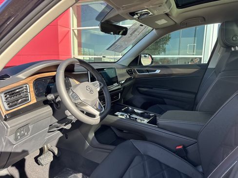 New 2026 Volkswagen Atlas SE AWD/4WD image 11