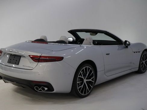 New 2026 Maserati GranCabrio Modena image 7