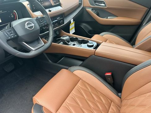 New 2026 Nissan Rogue Platinum w/ Platinum Premium Package AWD/4WD image 10