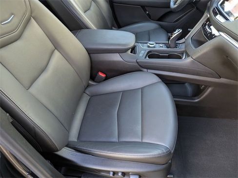 Certified 2022 Cadillac XT5 Sportv w/ Technology Package image 25