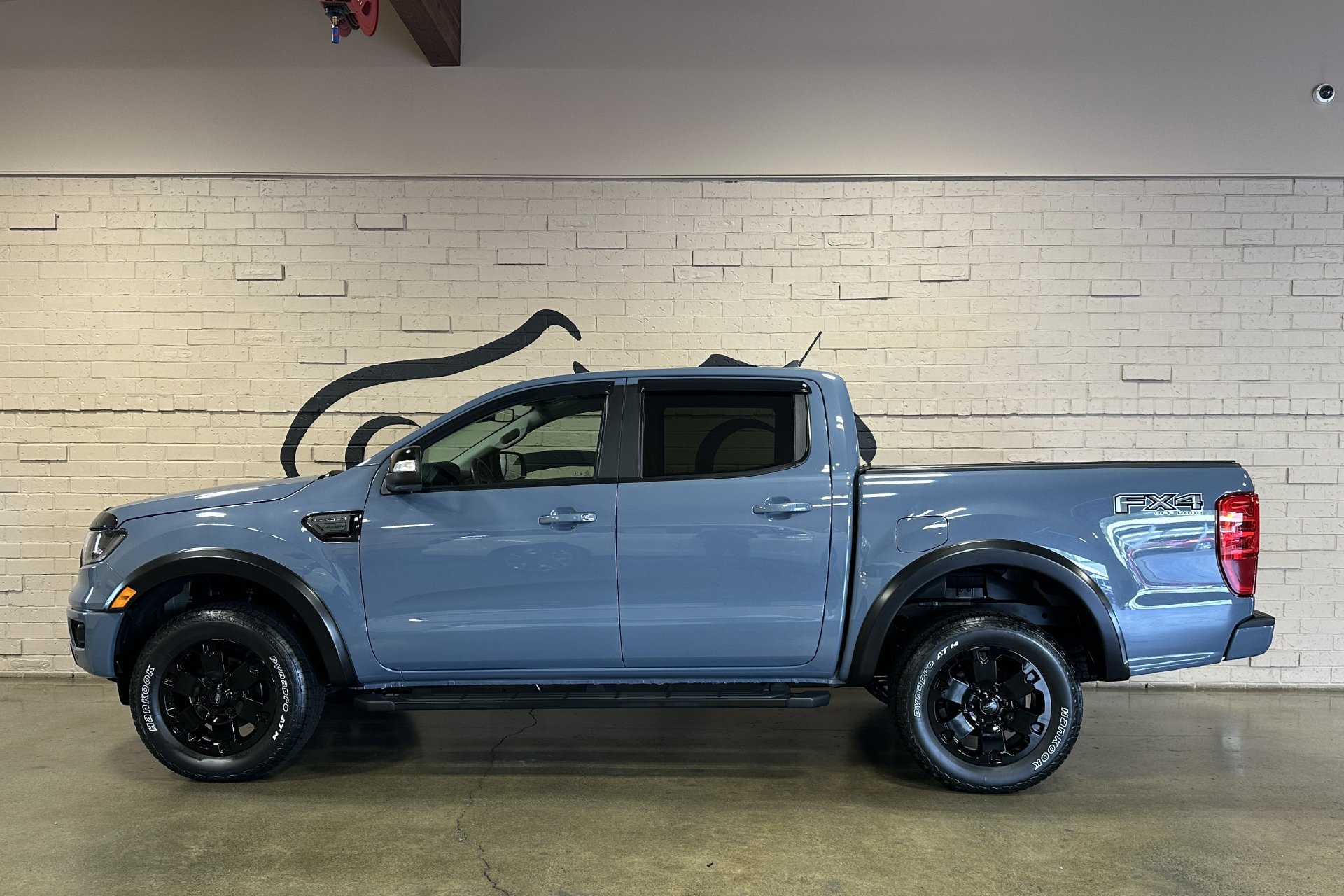 Used 2023 Ford Ranger Lariat w/ Equipment Group 501A High AWD/4WD image 9