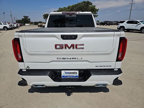 Used 2024 GMC Sierra 1500 Denali RWD image 6