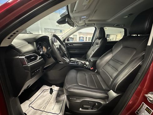 Used 2024 MAZDA CX-5 AWD 2.5 S w/ Preferred Package image 11