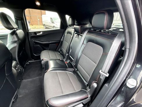 Certified 2023 Ford Escape ST-Line Select w/ Tech Pack #2 image 24