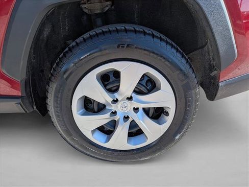 Used 2021 Toyota RAV4 LE w/ Carpet Mat Package (TMS) image 23