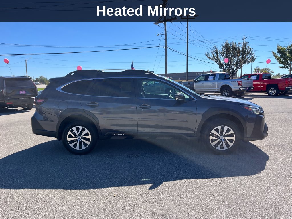 Used 2025 Subaru Outback Premium AWD/4WD image 8