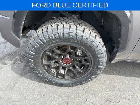 Used 2024 Toyota Tundra Platinum AWD/4WD image 12