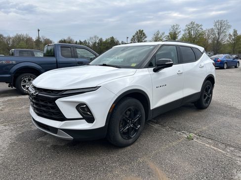 Used 2024 Chevrolet Blazer LT w/ Midnight/Sport Edition AWD/4WD image 6