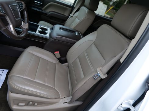 Used 2016 GMC Sierra 2500 Denali w/ Duramax Plus Package image 14