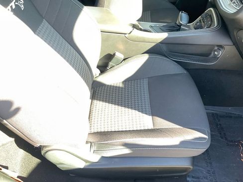 Used 2019 Dodge Challenger SRT Hellcat Redeye image 26