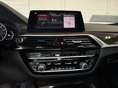 Used 2019 BMW 540i xDrive w/ Convenience Package AWD/4WD image 20