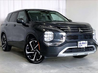 Used 2024 Mitsubishi Outlander SE