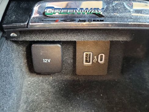 Used 2020 Lincoln Corsair Reserve w/ Elements Package image 27