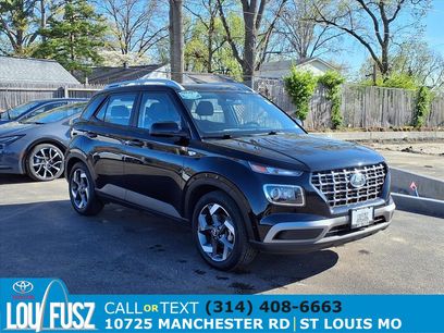 Used 2023 Hyundai Venue SEL