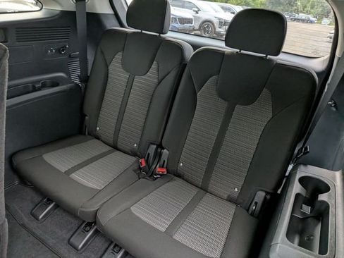New 2026 Kia Sorento LX FWD image 15