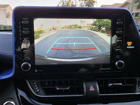 Used 2021 Toyota C-HR XLE image 32