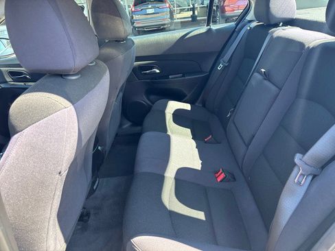 Used 2013 Chevrolet Cruze LT w/ Technology Package image 11