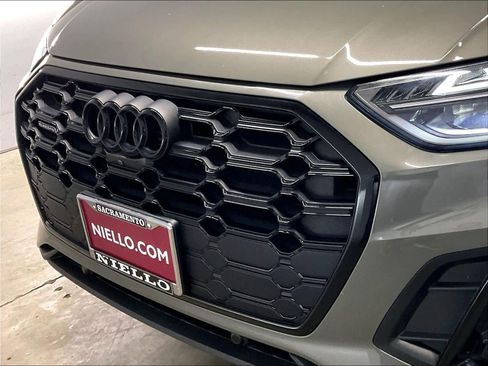 Certified 2023 Audi Q5 2.0T Premium Plus w/ Premium Plus Package image 29