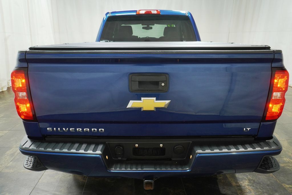 Used 2017 Chevrolet Silverado 1500 LT w/ All Star Edition AWD/4WD image 4