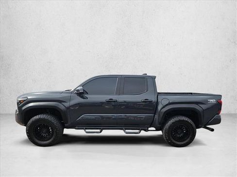 Used 2024 Toyota Tacoma TRD Off-Road w/ TRD Off Road Premium Package AWD/4WD image 9