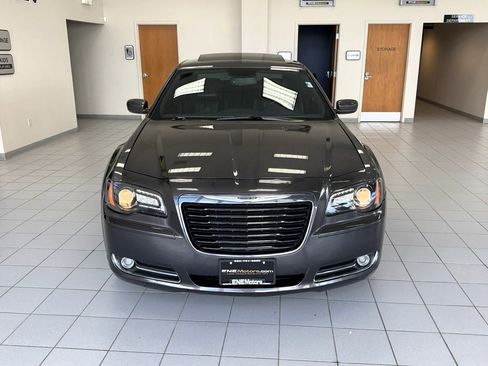 Used 2014 Chrysler 300 S w/ Luxury Group image 63